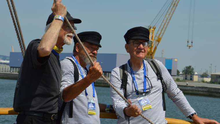 Les différents vêtements marins Bretons